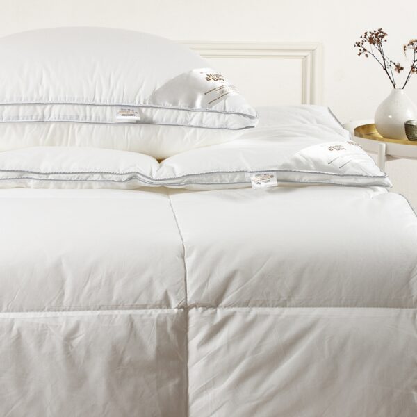 Arctic - LYRA FIBERDUN - Helårsdyne-140x200