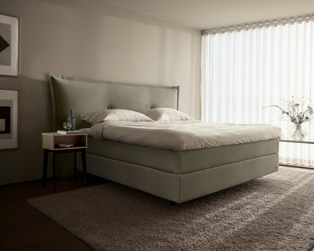 Jensen - Ambassadør + Kontinentalseng 160x200 - Inkl. Sleep topmadras og ben