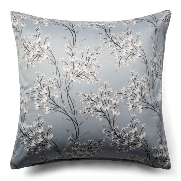 Blomstret pudebetræk 60x63 cm - Lyseblåt hovedpudebetræk i vendbart design - Satin pudebetræk - IN Style