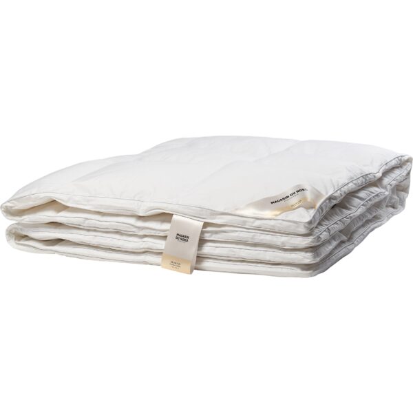 Diamant Gåsedunsdyne Lun 140x200 cm.