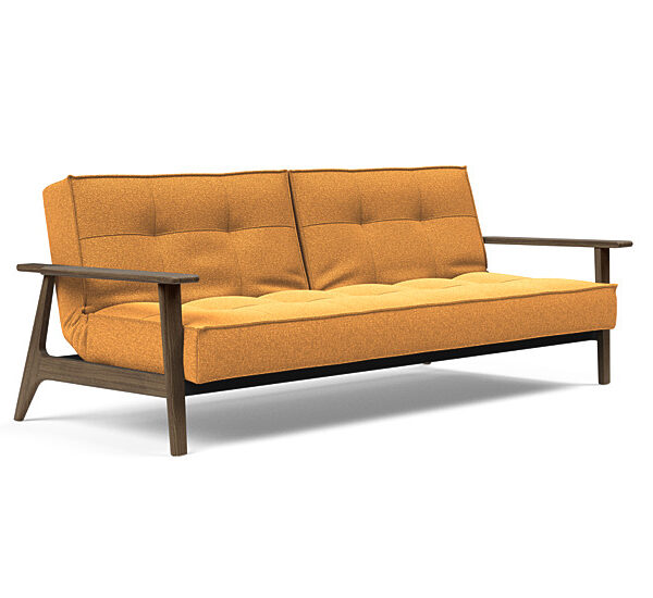 Innovation - Splitback sovesofa med Frej armlæn - Valg armlæn mellem egetræ eller røget egetræ-536-Røget Egetræ
