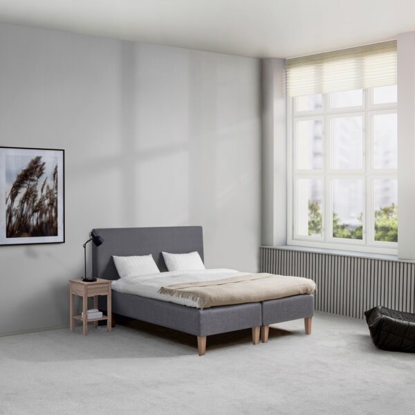 Jensen - Ambassadør Boxmadras 180 x 210 cm - Inkl. topmadras og ben