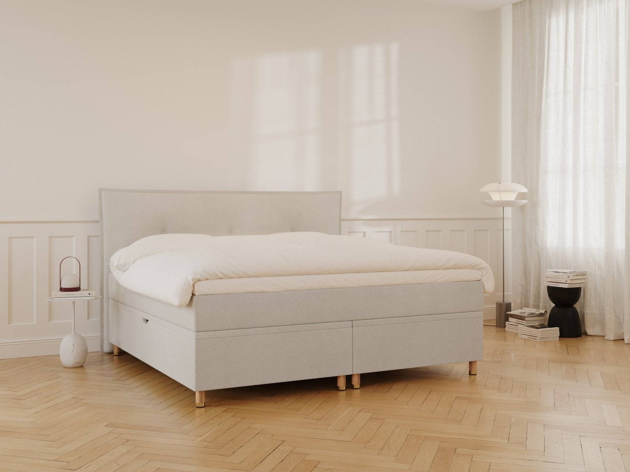 AlvaGrandeKontinentalseng210x210bouclecream_de087471-5872-4366-b515-29f7216bf7b9