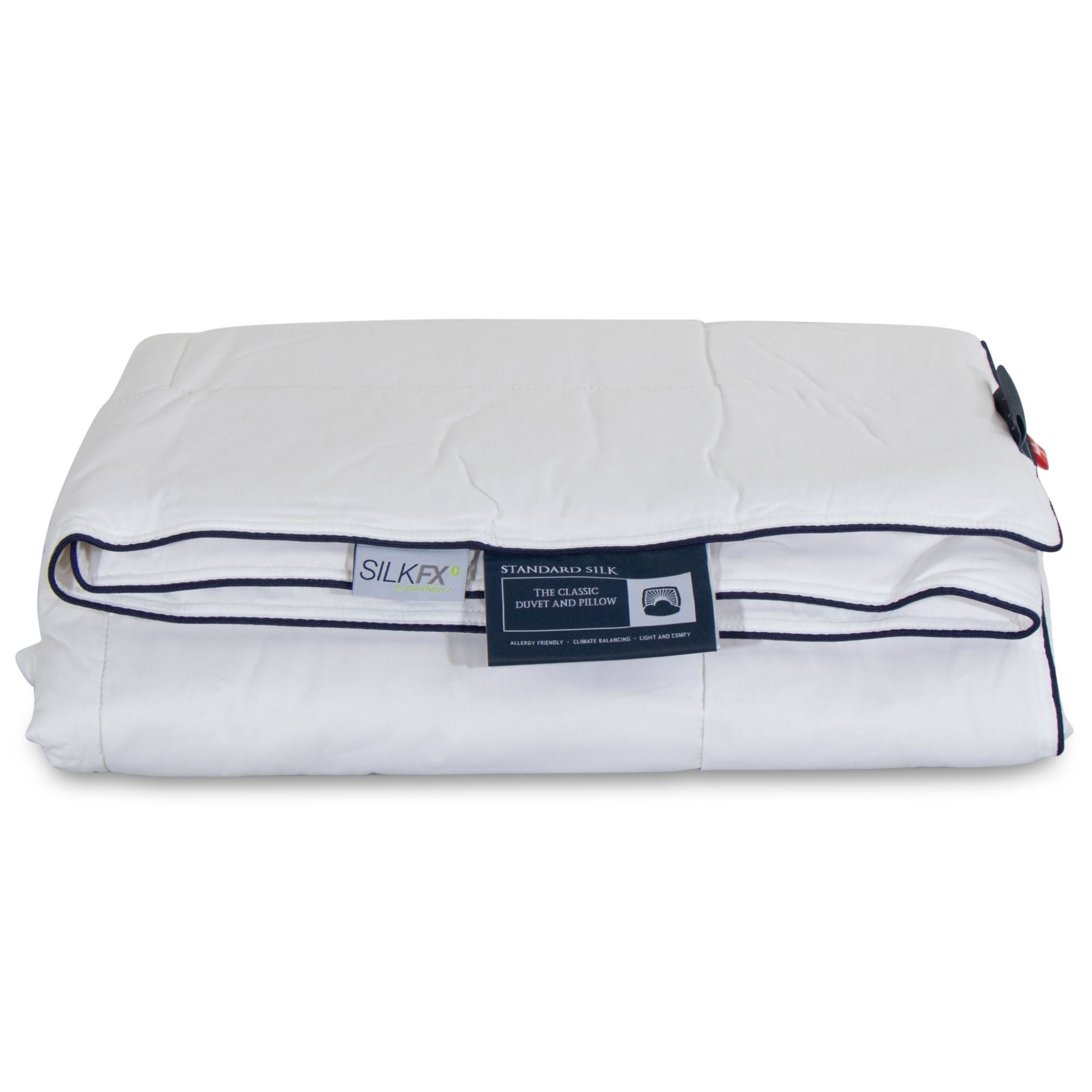 Silkedyne helårsdyne - 100% mulberry silke - 140x200 cm - Nordic Comfort silke dyne Silkedyne helårsdyne - 100% mulberry silke - 140x200 cm - Nordic Comfort silke dyne