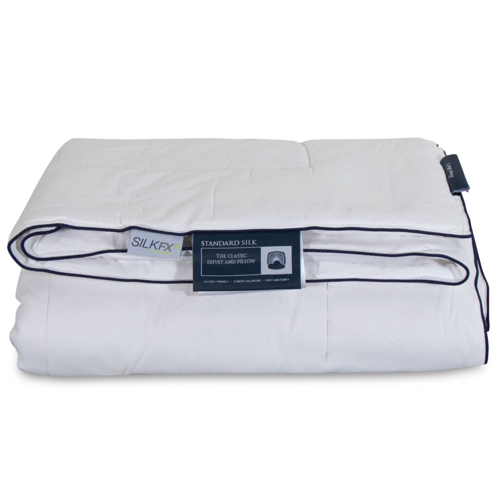 Silkedyne helårsvarm - 100% mulberry silke - 140x200 cm - Nordic Comfort