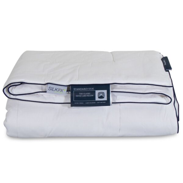 Silkedyne helårsvarm - 100% mulberry silke - 140x200 cm - Nordic Comfort