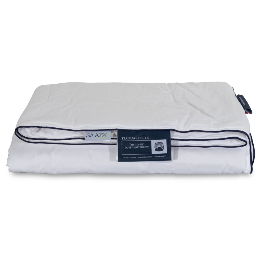 Sval sommer dyne - Silkedyne med 100% mulberry silke - 140x200 cm - Nordic Comfort